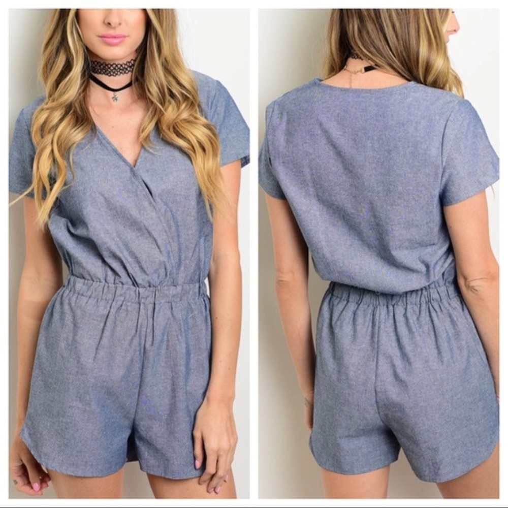 CUTE Chambray Romper Blue Snap closure front sz S